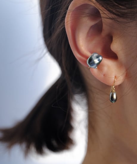 southsea pearl S hook pierce