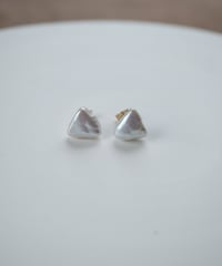 triangle stud pierce