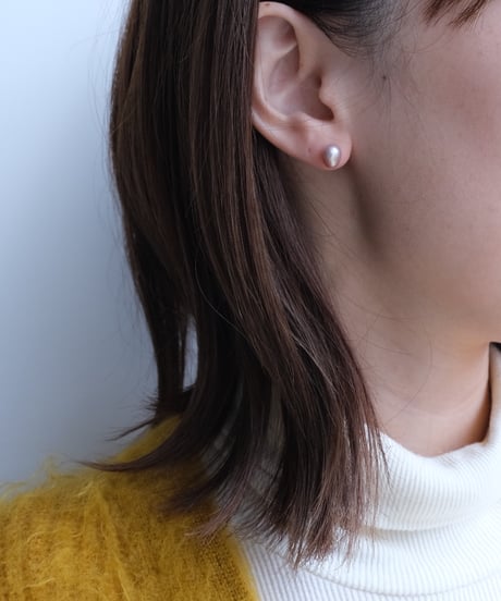 egg stud pierce