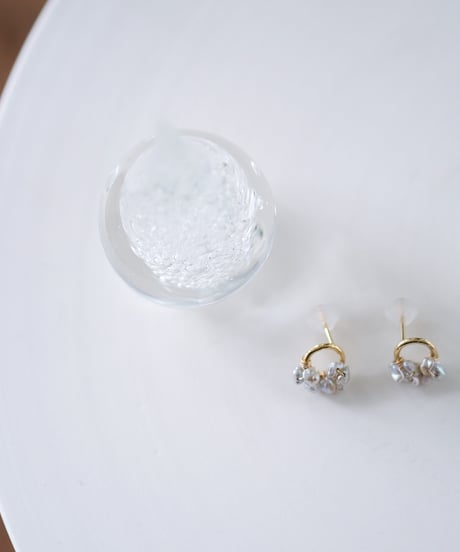 Akoya dew circle S stud pierce