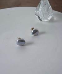 petal gray stud pierce