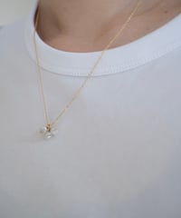 bouquet mini necklace