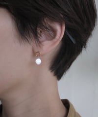 coin S circle stud pierce