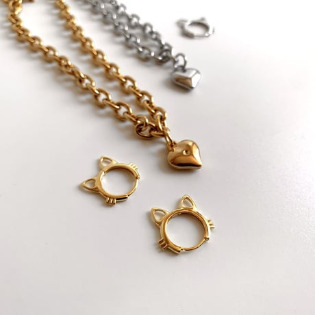 earrings｜gold cats