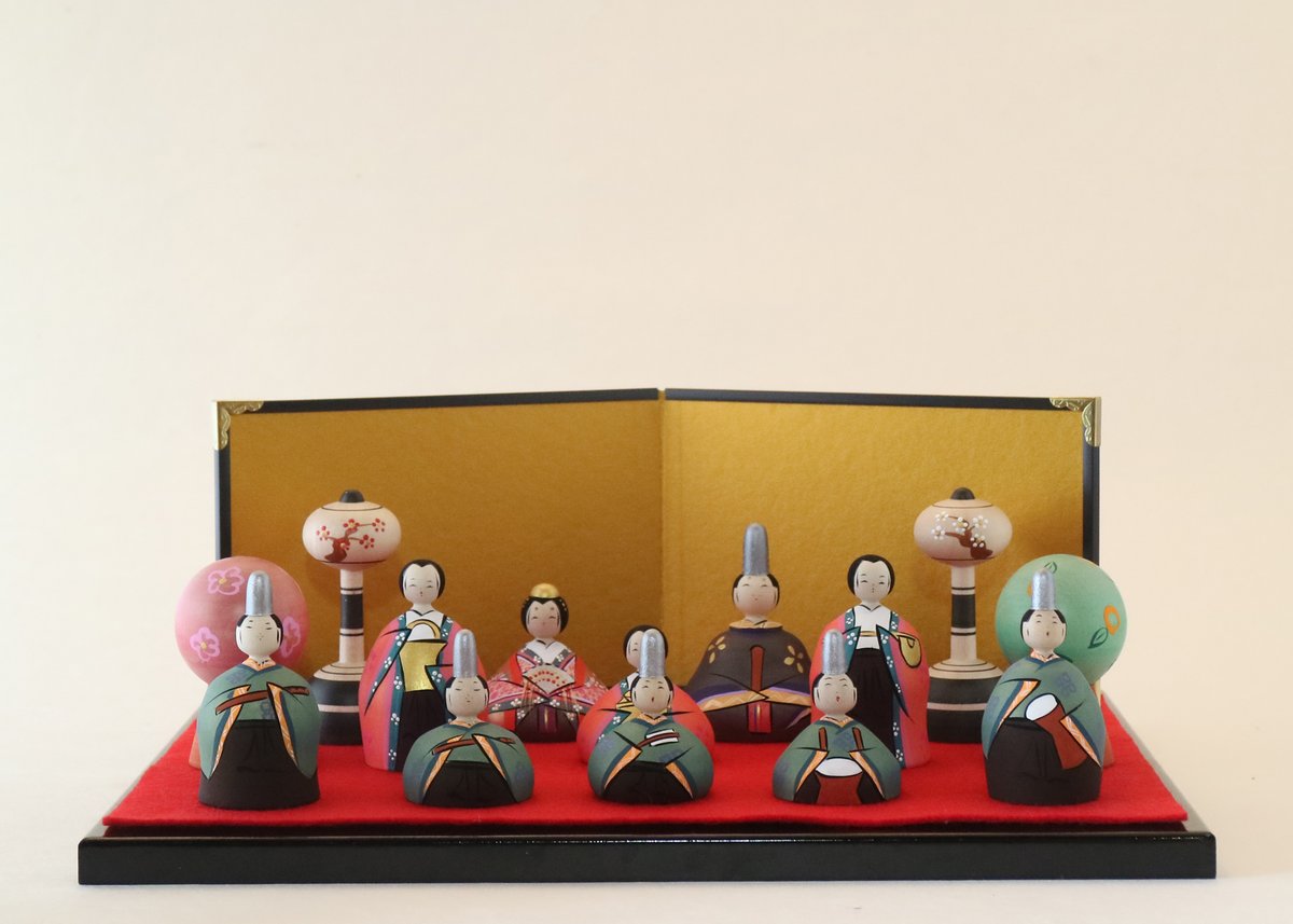 雛人形　木地人形　吉や 木地雛十人揃い （小） | ANTWORKS GALLERY