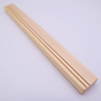 木製カードスタンド(檜・ヒノキ)