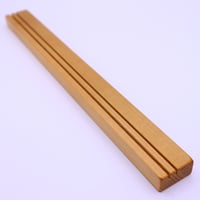 木製カードスタンド(朴・ホオ)