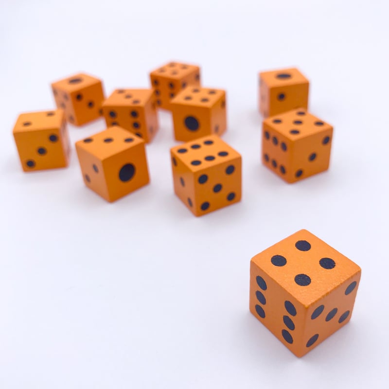 木製6面ダイス10個セット(橙/16mm) | りば工房｜ボードゲームグッズの