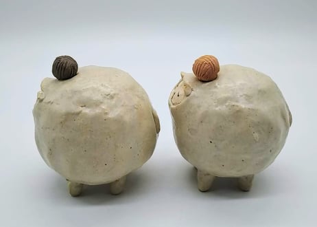 【黒田理恵】動物花器・ひつじ（023k-7）