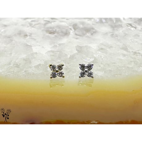 Quad Prong Cluster-14K(YG)(WG)/CZ