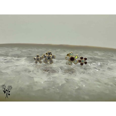 Mini Cherry Blossom Cluster-18K(YG)/CZ & TOURMALINE AA with White OPAL AAA