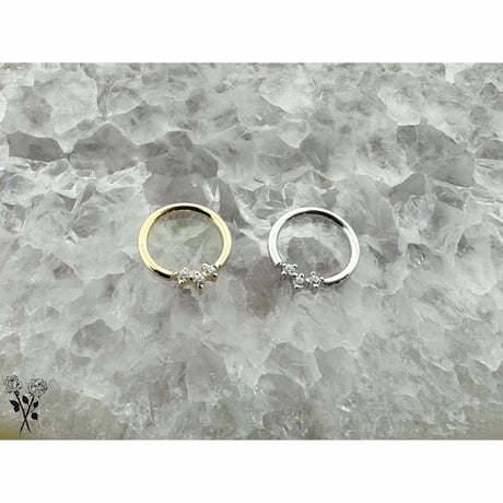 GLASS BODY JEWELRY