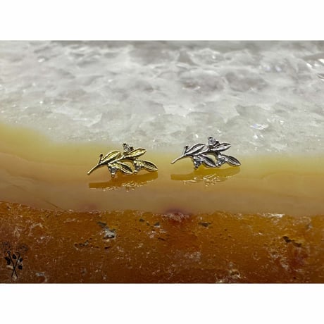 Gethsemane(L)(R)-18K(YG)(WG)/CZ