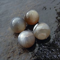 縞瑪瑙12mm（穴なし）1個
