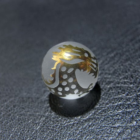 [beads174] サンドブラスト・ビーズ・水晶（龍）12mm 1個