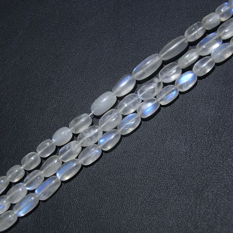 ブルームーンストーンタンブル 8〜14mm 一連約38cm