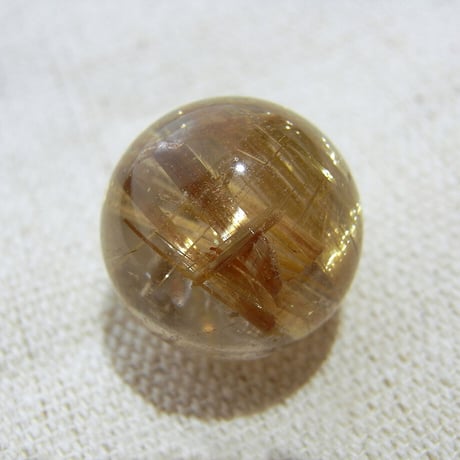 ゴールドルチルクォーツ17mm（穴なし）1個
