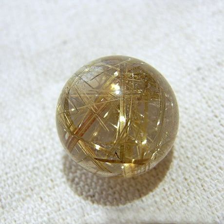 ゴールドルチルクォーツ17mm（穴なし）1個