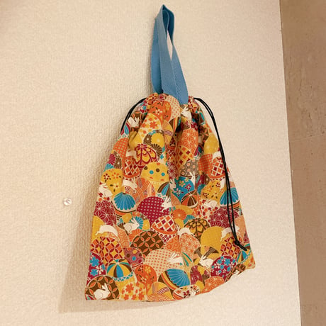《handmade》巾着持ち手付きポーチ（和柄）