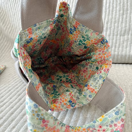 《handmade》ミニ巾着付き・トートバッグ