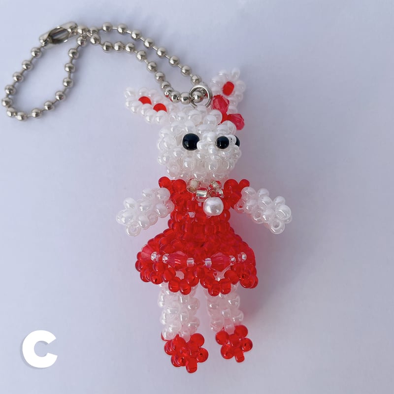 handmade》うさぎのビーズドール（大）キーホルダー | fluffy's