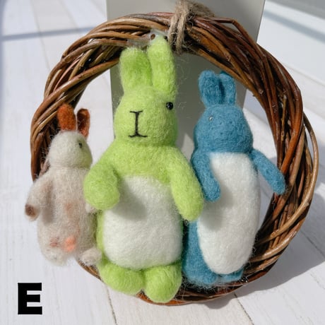 《handmade》ウサギのリース（大）