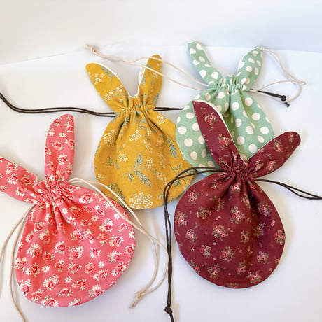 《handmade》うさみみ巾着ポーチ