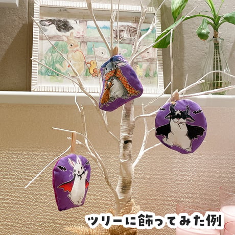 布製のクッションチャーム