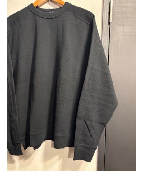 AUDIENCE " 「和歌山」 空紡糸ハニカムニット 9oz クルーネック ミリタリースリーヴニットソー " ⁡ AUD6589
