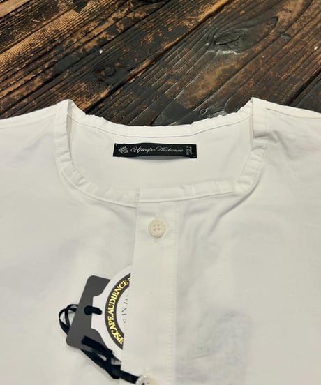 AUDIENCE " コットンツイル ダンプ エアタンブラー クルーネック スリーピングシャツ “ AUD6397