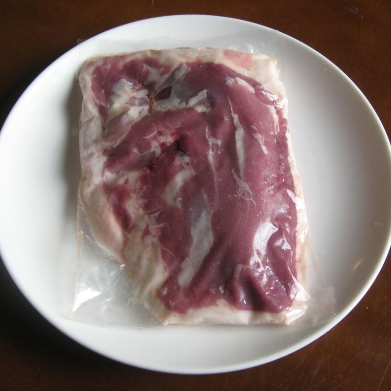 かもにく かすみ鴨むね肉1羽分（2枚） (800g～900g/羽程度） | 西崎ファーム