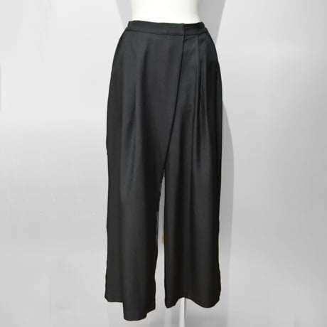 【Parc.1】Asymmetry Wide Pants