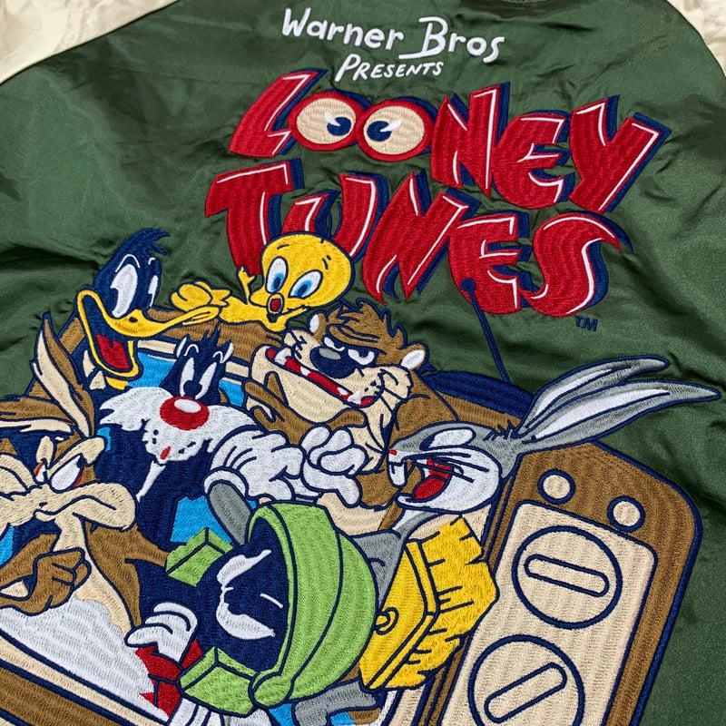 新品 Looney Tunes スカジャン Lサイズ フリーサイズ 刺繍 | Collect