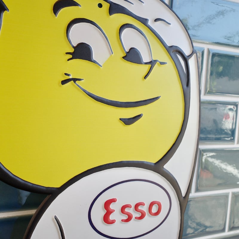新品 ESSO BOY エッソボーイ メタルサイン 看板 エンボス 世田谷ベース