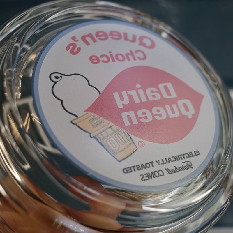 新品 DAIRY QUEEN デイリークイーン ガラス 灰皿 ASHTRAY 世田谷ベース