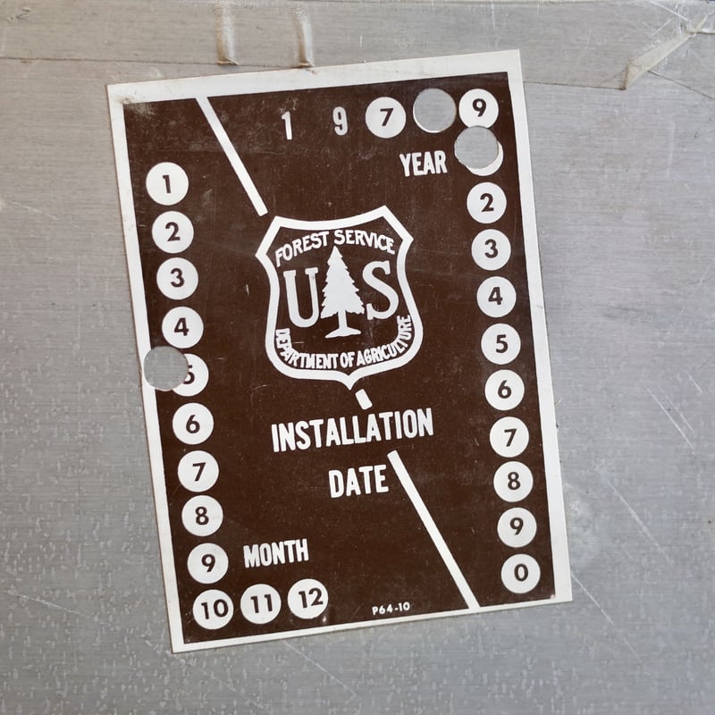 ビンテージ ONE WAY TRAFFIC ワンウェイ ロードサイン 看板 アメリカ製