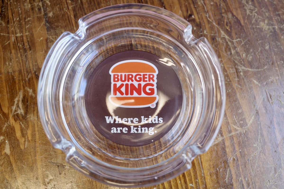 新品 BURGER KING バーガーキング ガラス 灰皿 ASHTRAY 世田谷ベース