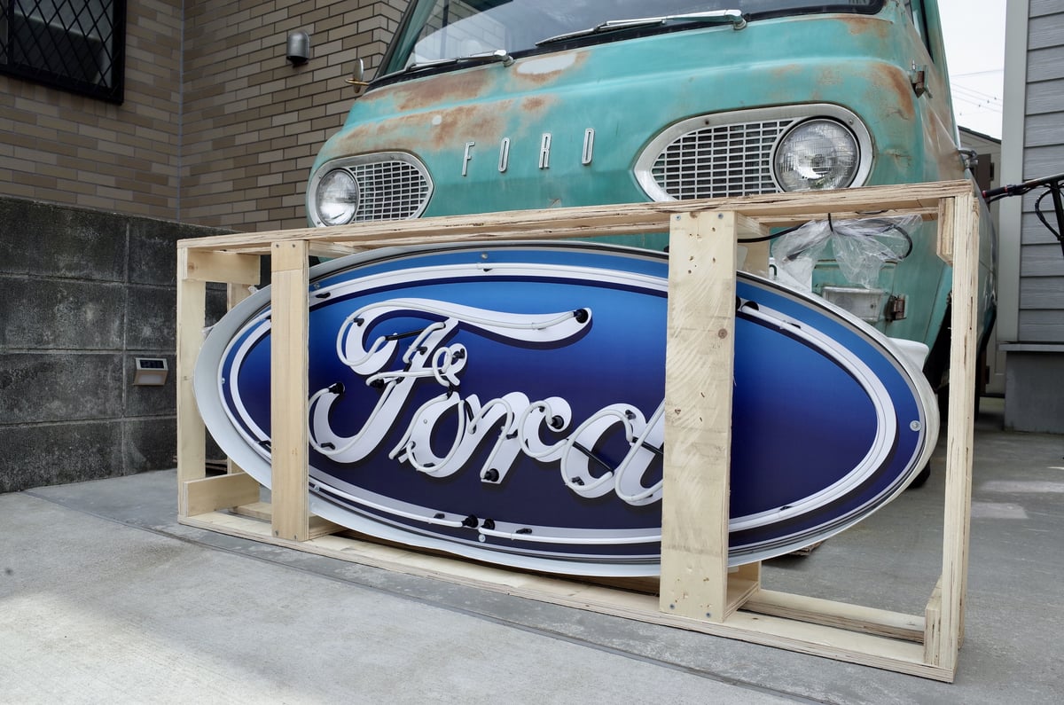 フォアローゼス　照明　看板　ネオン fit=scale-down,w=1200