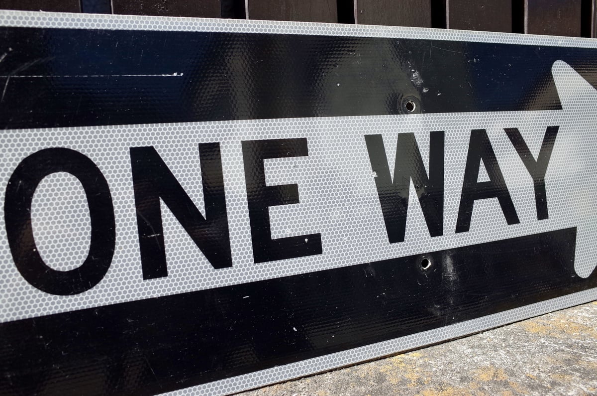 ONE WAY 看板 ロードサイン トラフィックサイン ONEWAY ワンウェイ