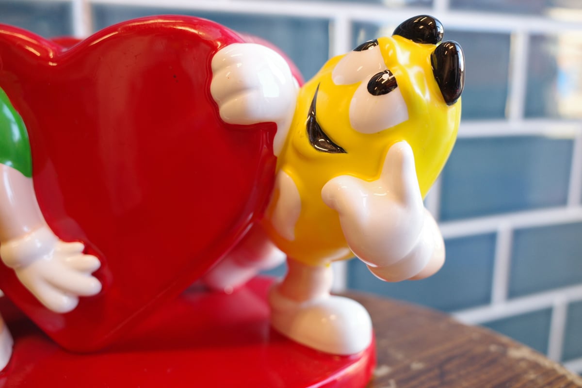 m&m's エムアンドエムズ ディスプレイ 置物 レッド 店舗什器 m&m's エムアンドエムズ ディスプレイ 置物 レッド 店舗什器