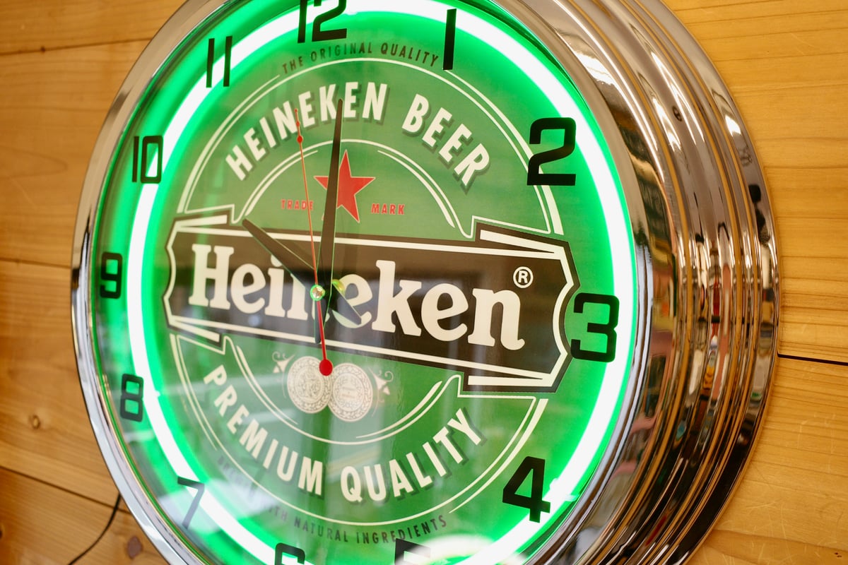 Heineken ハイネケン　電飾　ビンテージ ネオンライトが輝く！】Heineken（ハイネケン）の電飾看板や