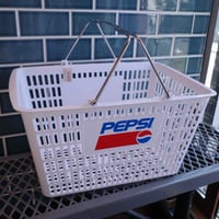 新品　PEPSI  WHITE　ショッピングバスケット　カゴ　収納