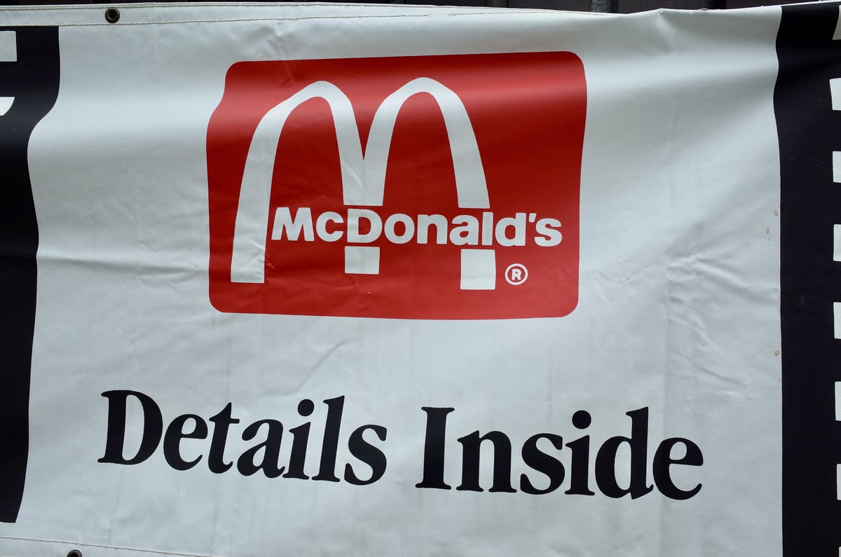 1998 アメリカ マクドナルド 店舗 ディスプレイ バナー 特大 サイン 1998 アメリカ マクドナルド 店舗 ディスプレイ バナー 特大