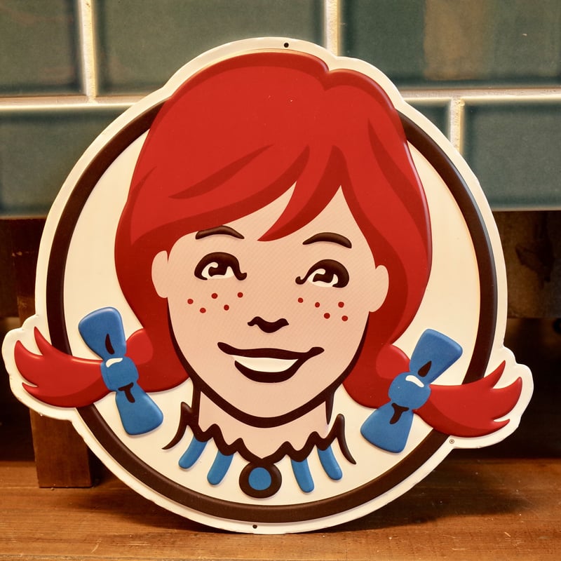 Wendy's ウェンディーズ 看板 メタルサイン エンボス アメリカ