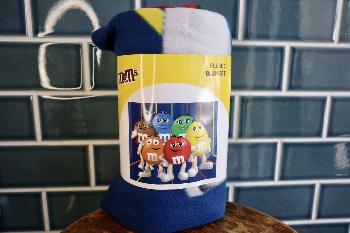 m&m's ブランケット m&m's ブランケット エムアンドエムズ フリース 毛布 シングル