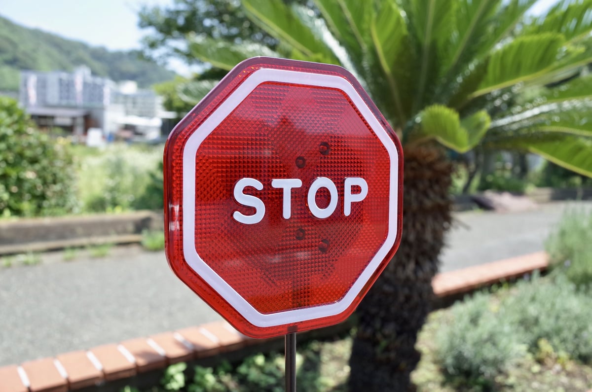 STOP LED フラッシングライト LIGHT 標識 看板 駐車場