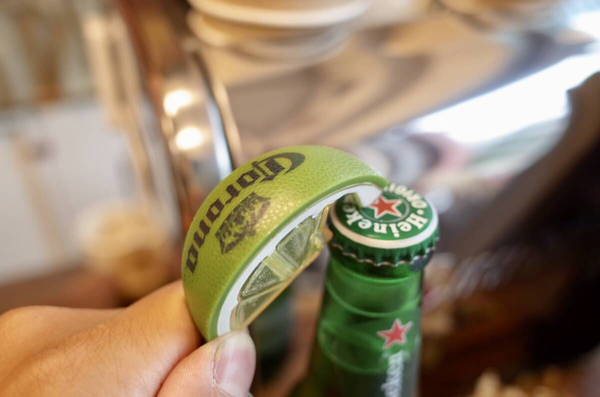 新品 Corona Extra Lime ライム ボトルオープナー コロナビール 新品 Corona Extra Lime ライム ボトルオープナー コロナビール