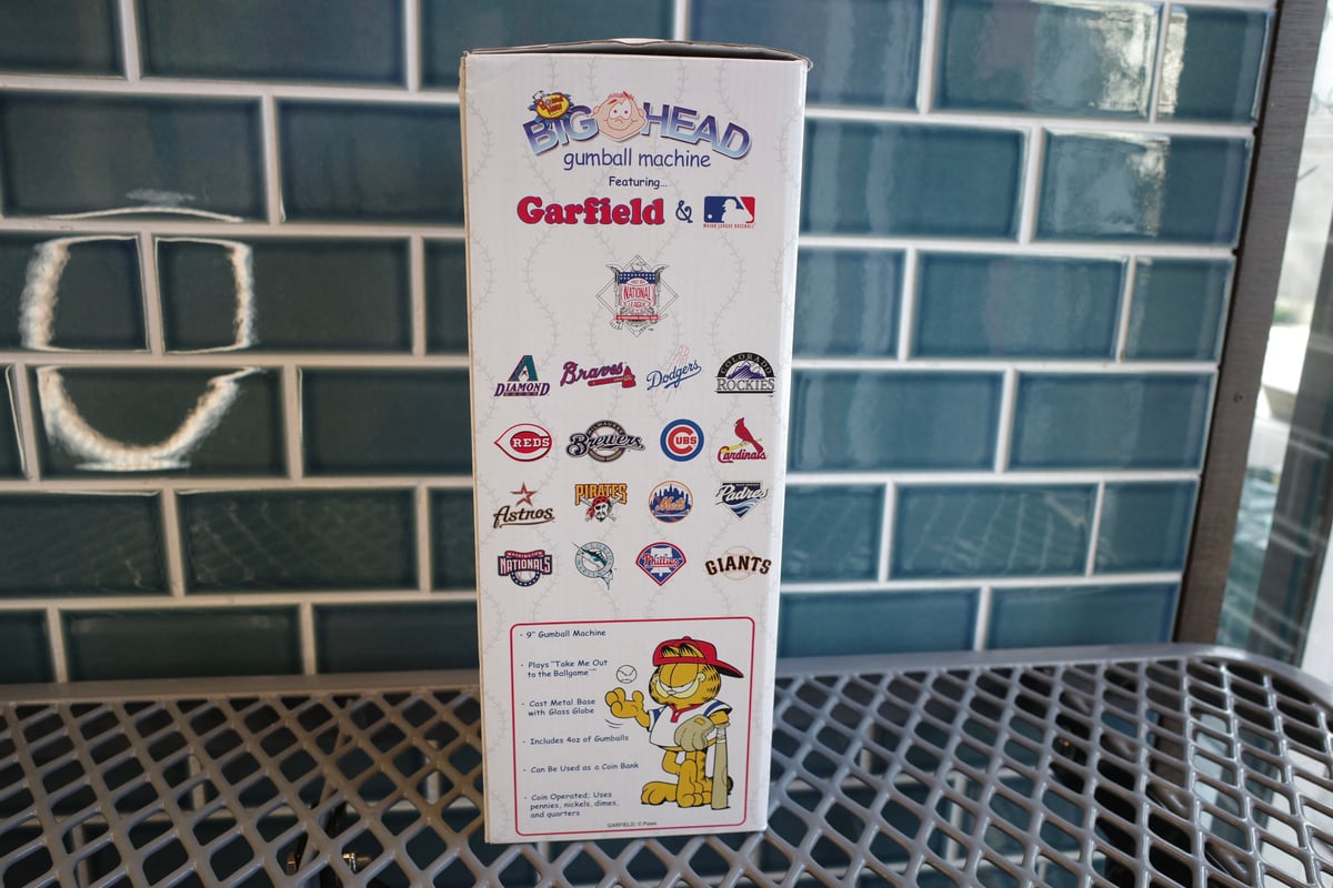 デッドストック Garfield×NY YANKEES gumball machine wi