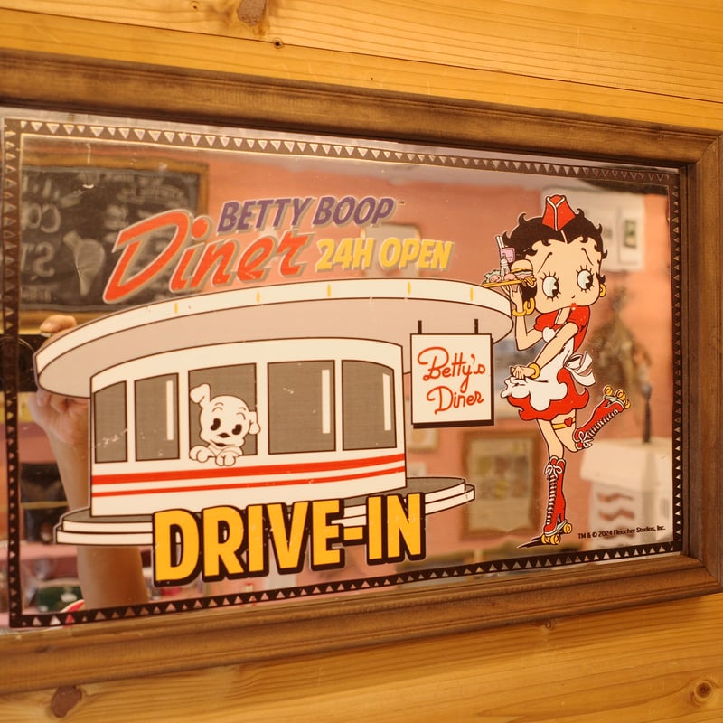 ベティちゃん　パブミラー　アンティーク BETTY BOOP ビンテージ パブミラー ｜ glow ANTIQUES