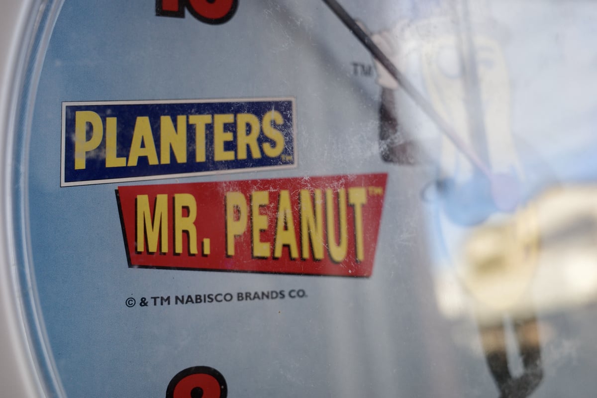 Mr.PEANUTS/ミスターピーナッツ◆時計/掛け時計◆点灯式/回転式 ビンテージ ミスターピーナッツ Mr Peanuts 壁掛け時計 クロック